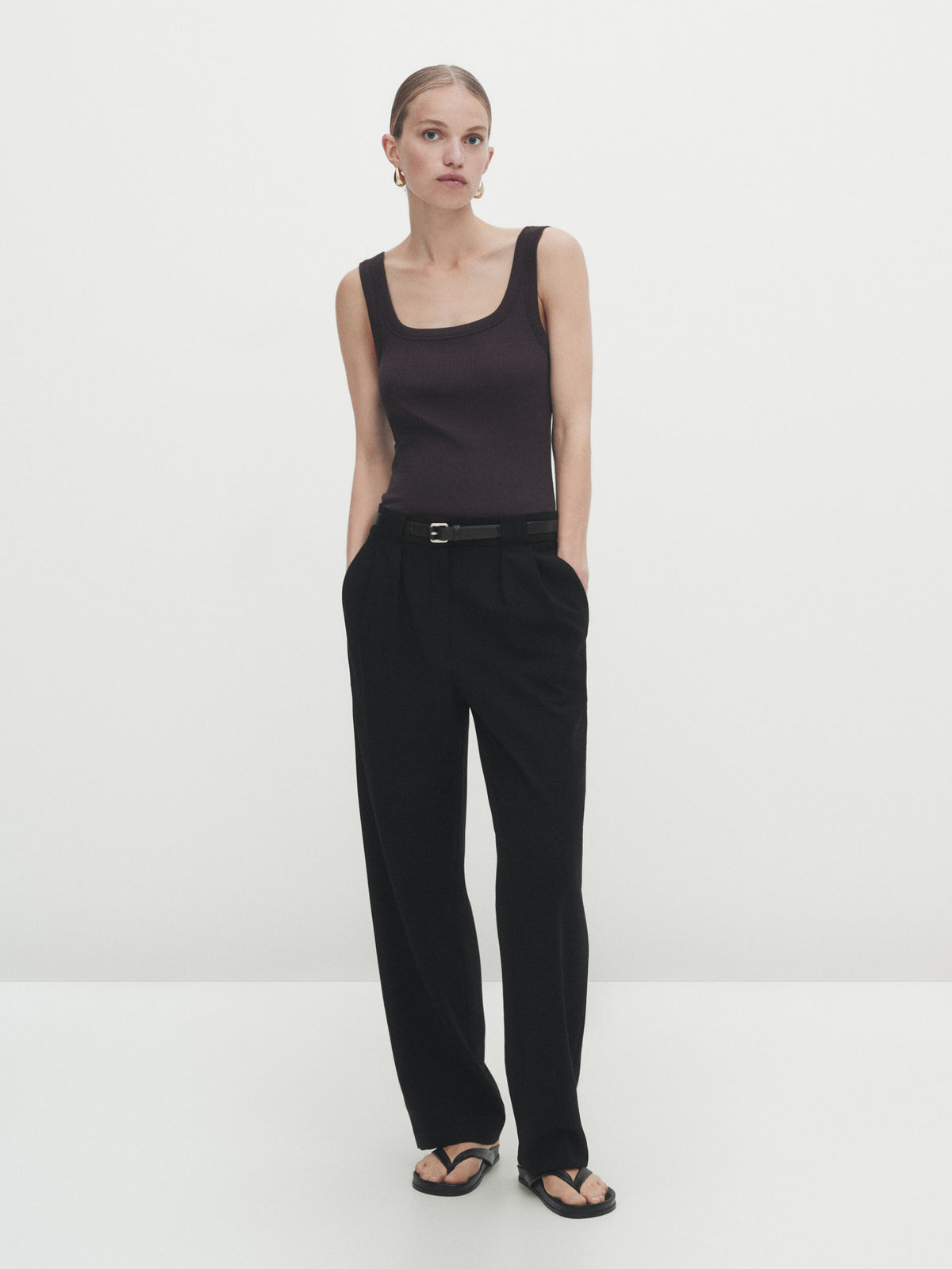 Pantalón negro recto pinzas - NEGRO