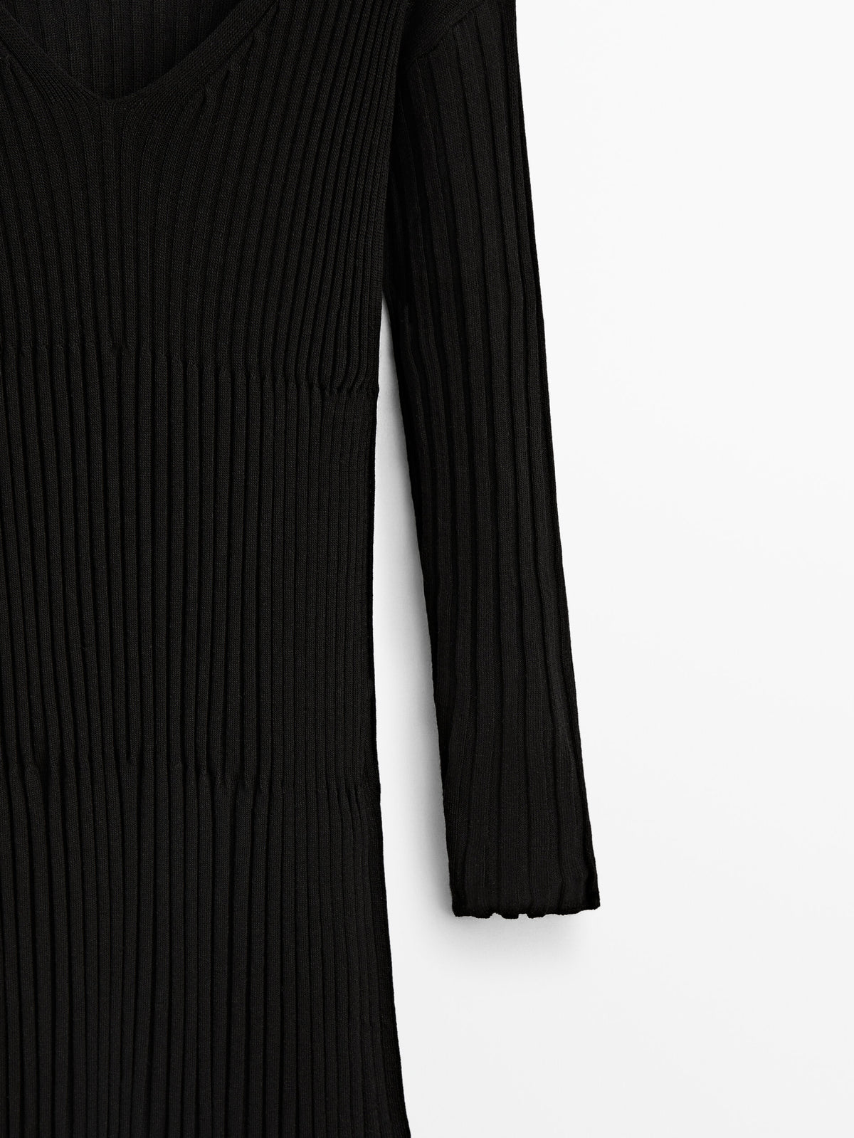 Vestido largo canalé negro cuello pico - NEGRO