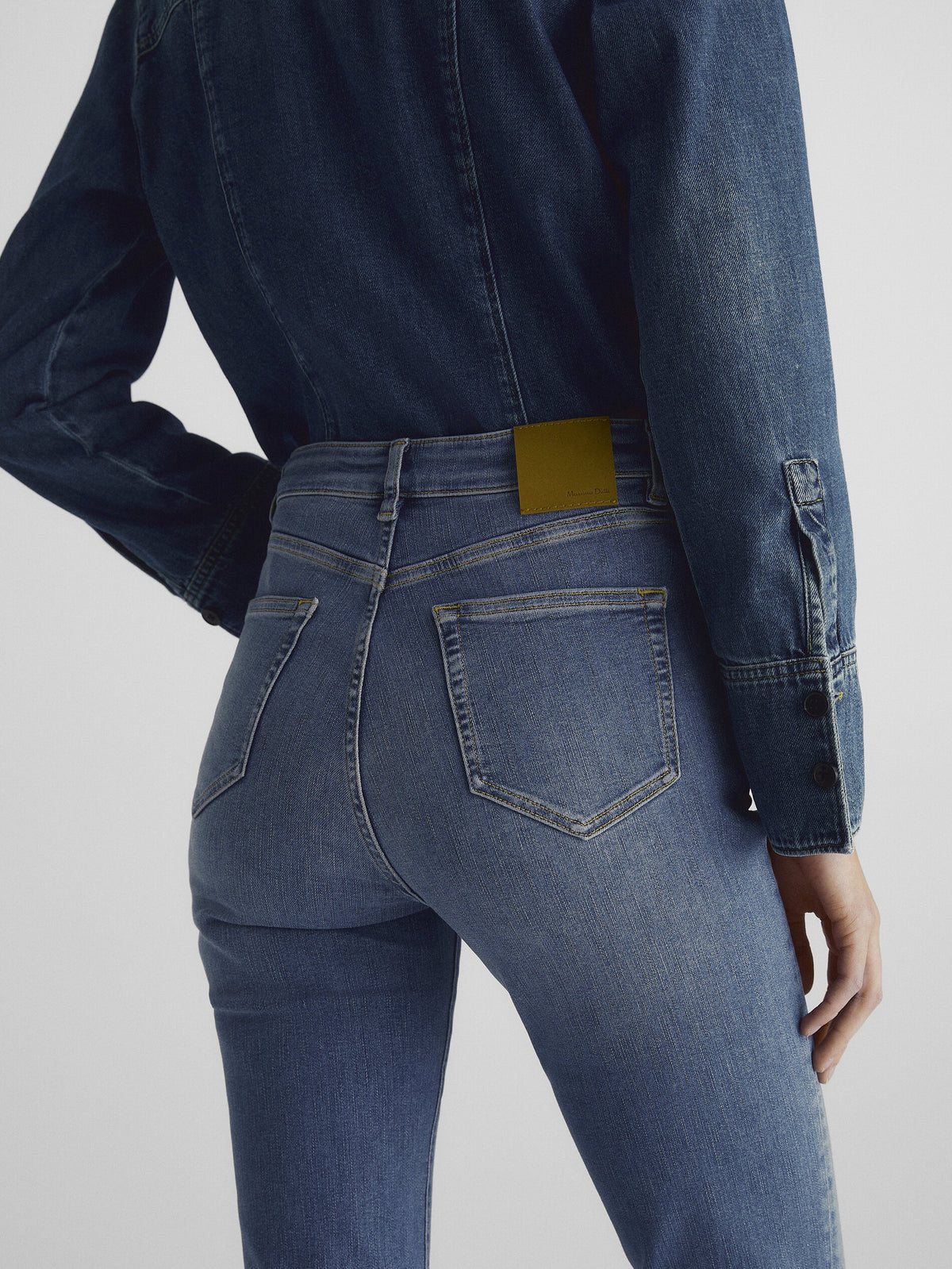 Pantalón vaquero tiro alto skinny flare - Azul Claro
