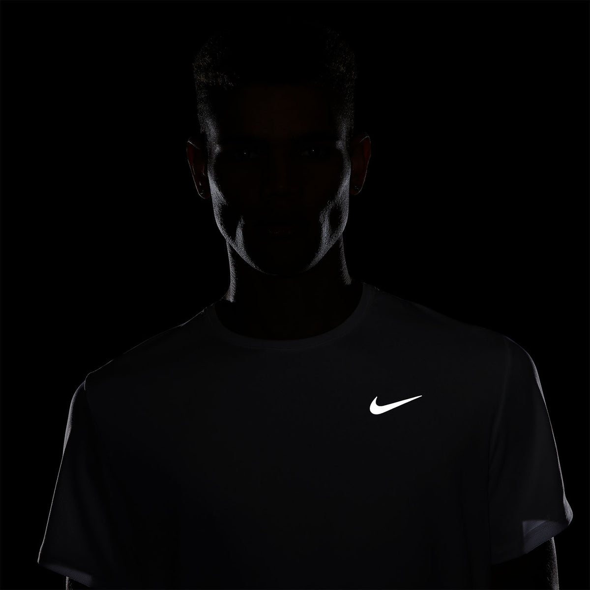 Nike Dri-FIT UV Run Division Miler Maglietta White/Reflective Silver