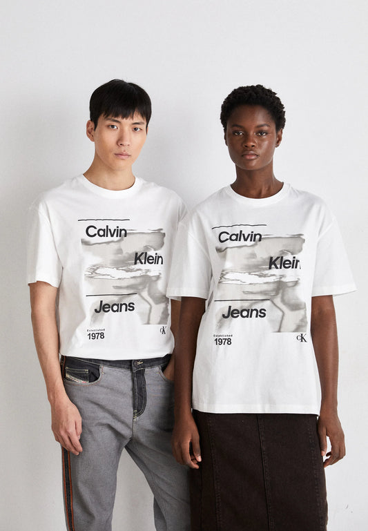 Calvin Klein Jeans DIFFUSED LOGO TEE UNISEX - T-shirt con stampa