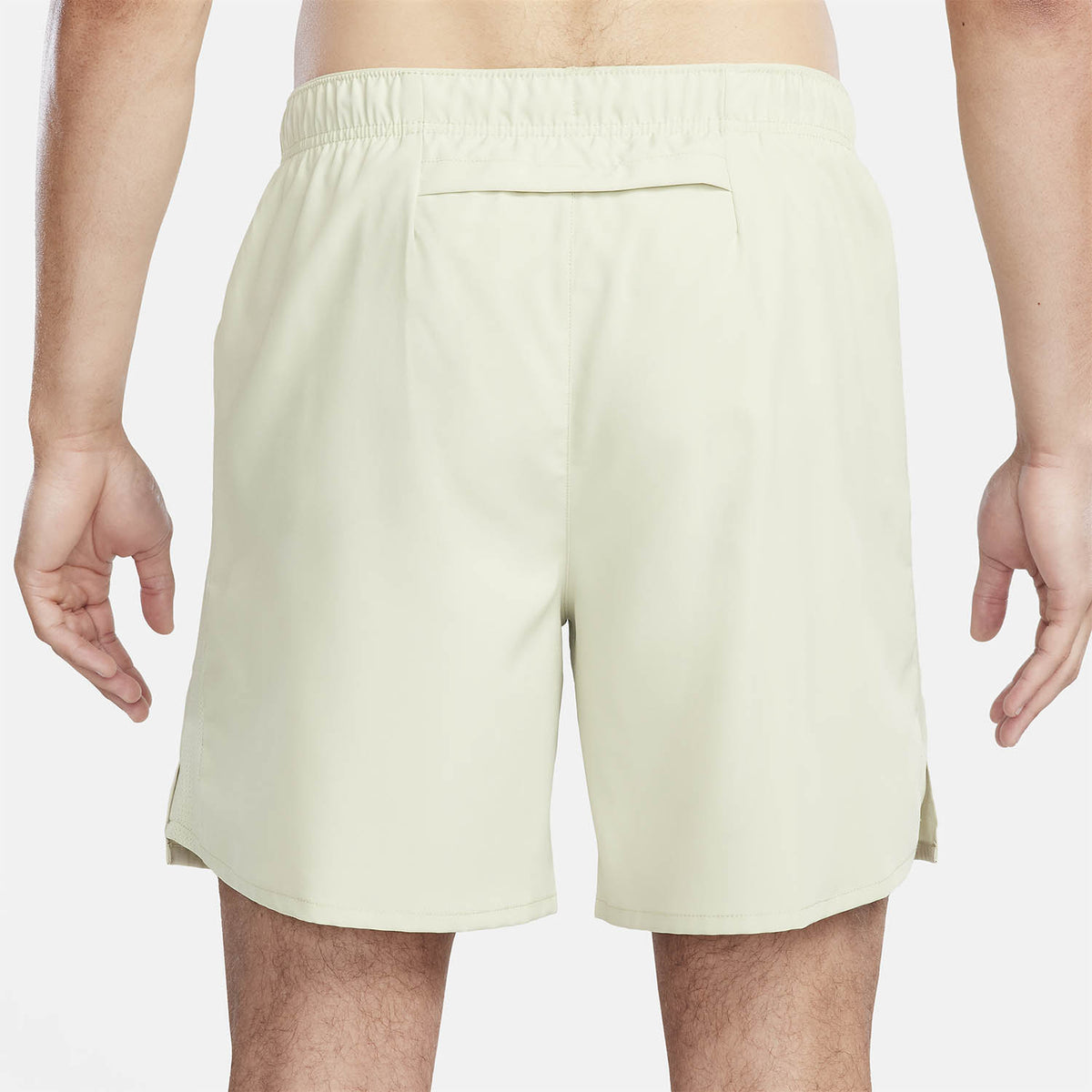 Nike Challenger Logo 7in Pantaloncini Olive Aura/Reflective Silver