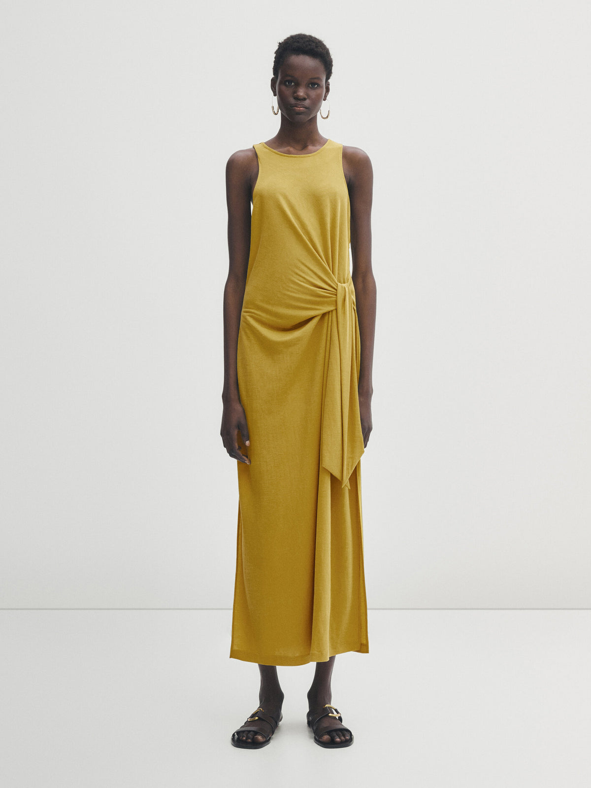 Vestido midi detalle nudo - AMARILLO MOSTAZA