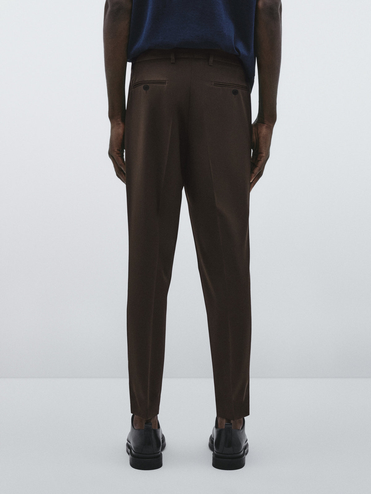 Pantalón lana técnica marrón -Studio - Chocolate