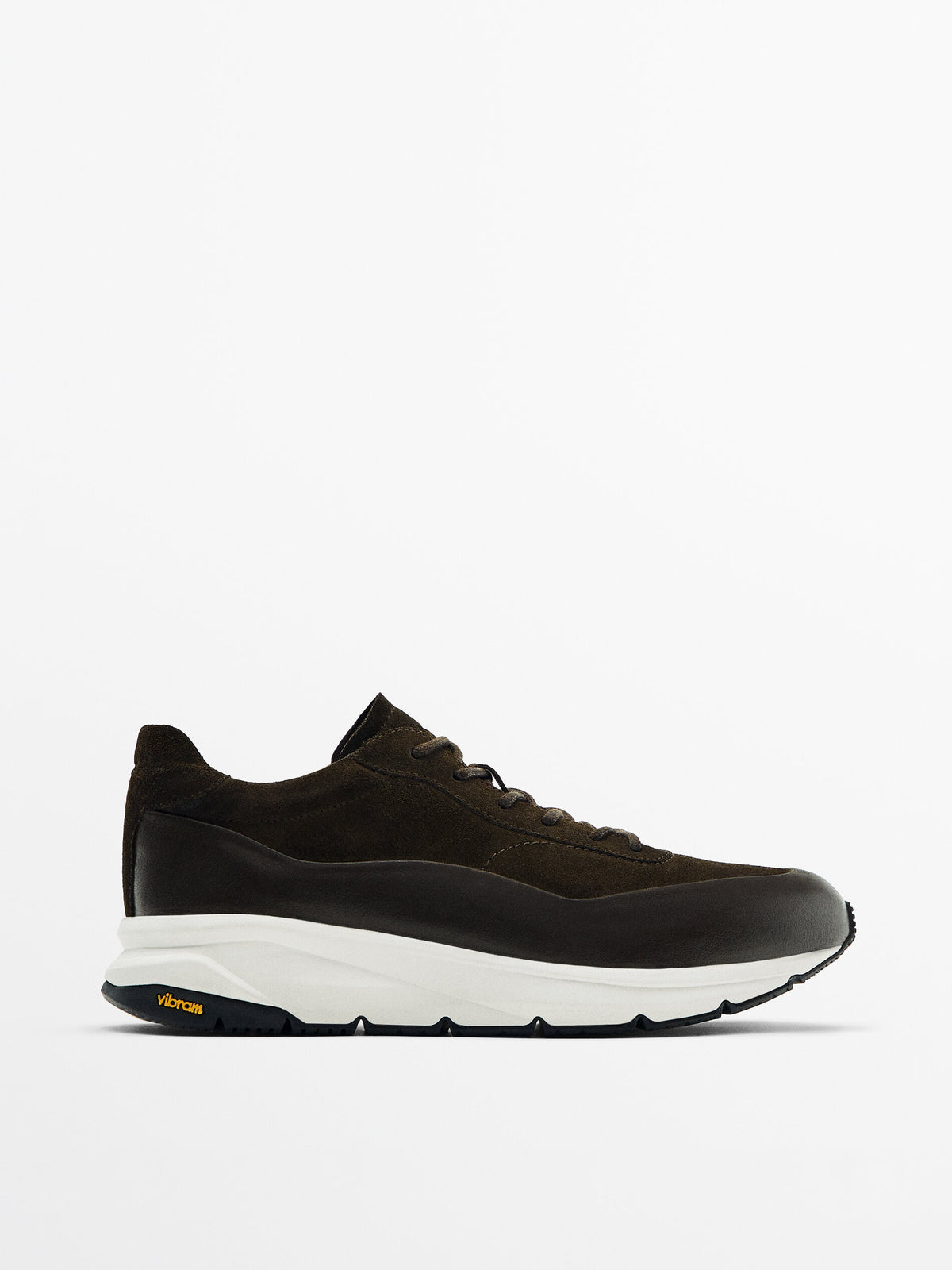 DEPORTIVO MARRÓN PISO VIBRAM - MARRÓN