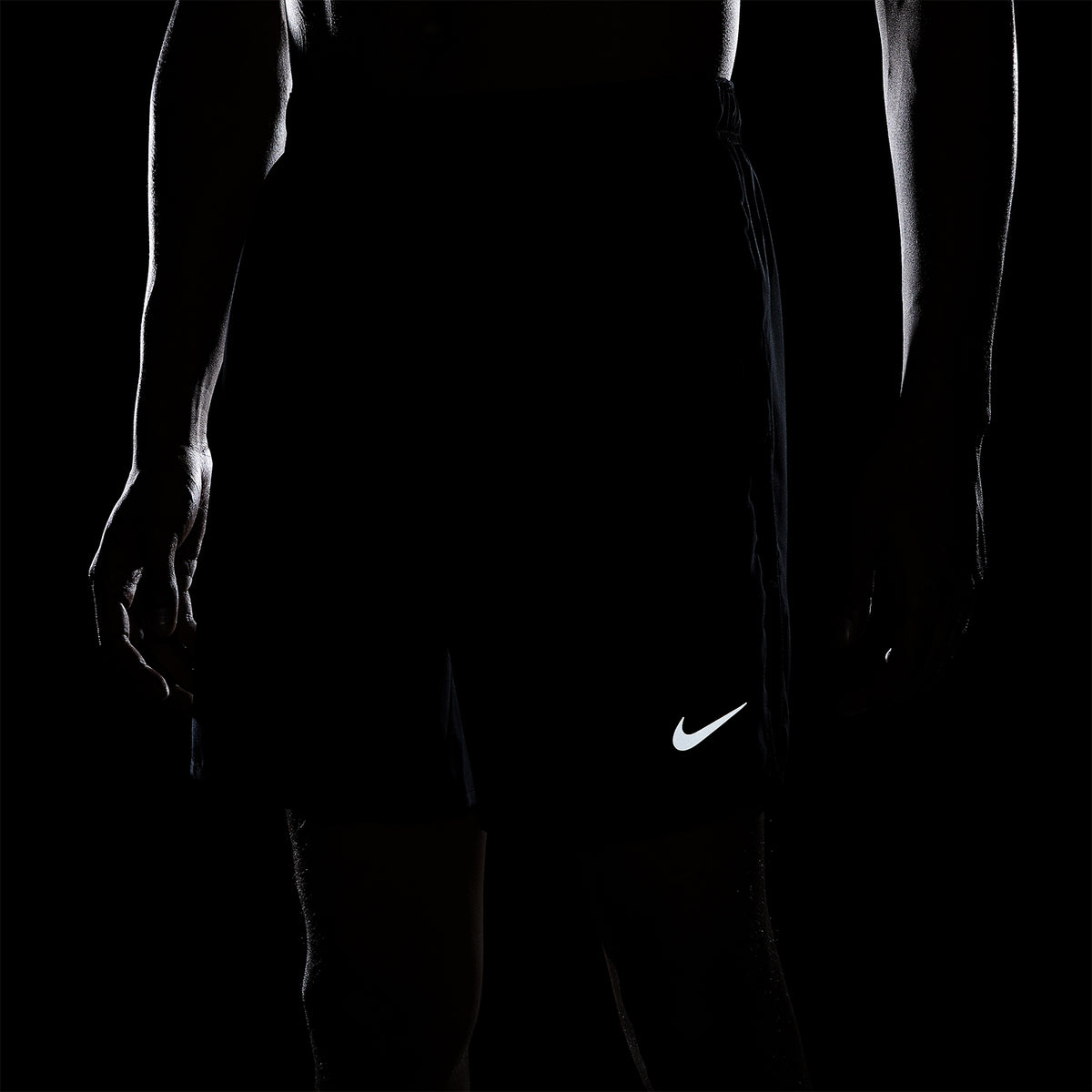 Nike Challenger 7in Pantaloncini Black/Reflective Silver