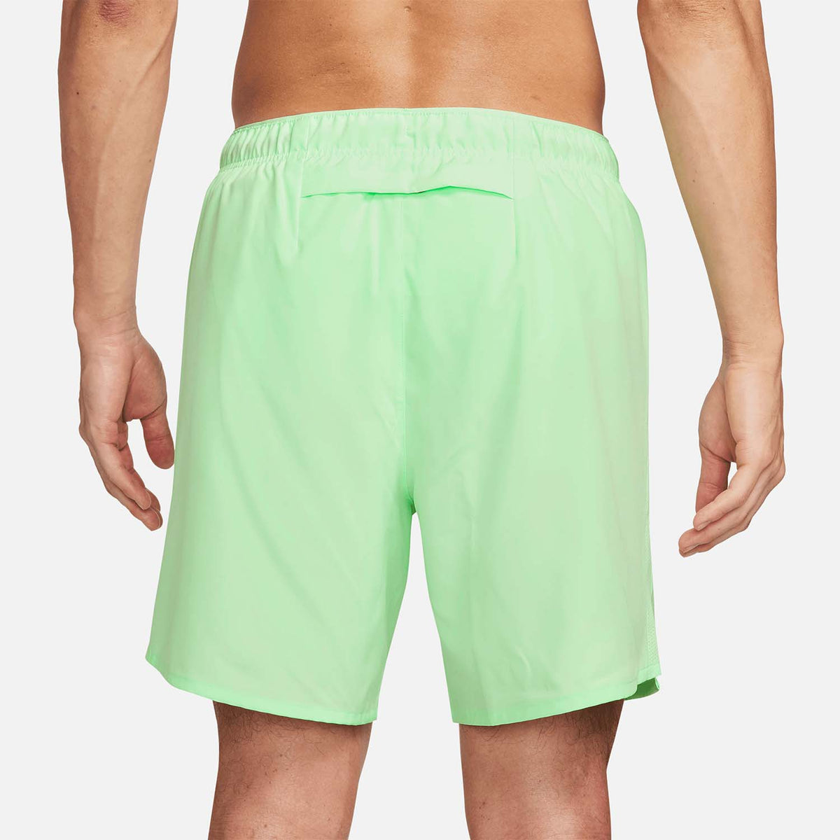 Nike Challenger Logo 7in Pantaloncini Vapor Green/Reflective Silver