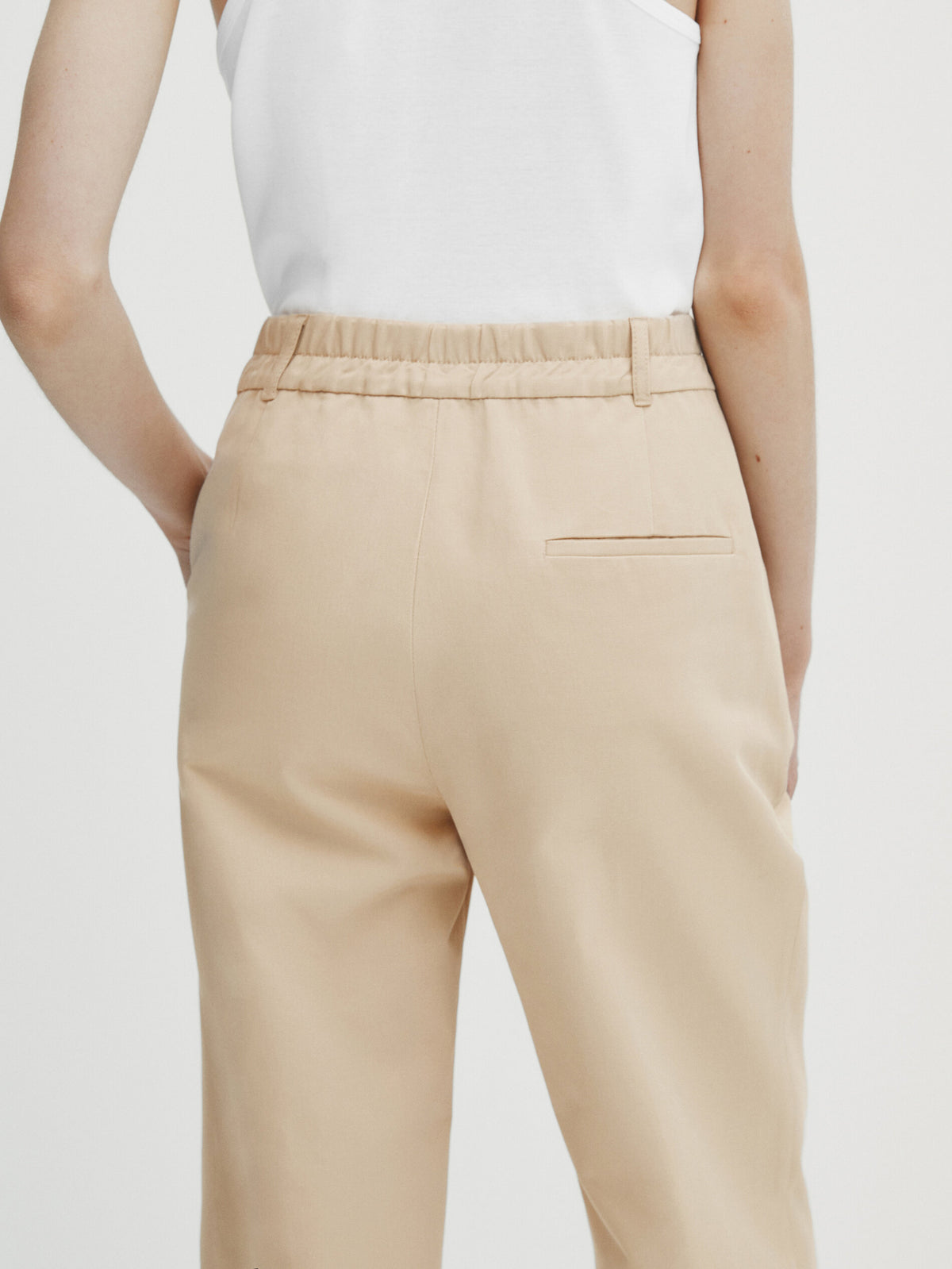 Pantalón pinzas cintura elástica - Beige Claro