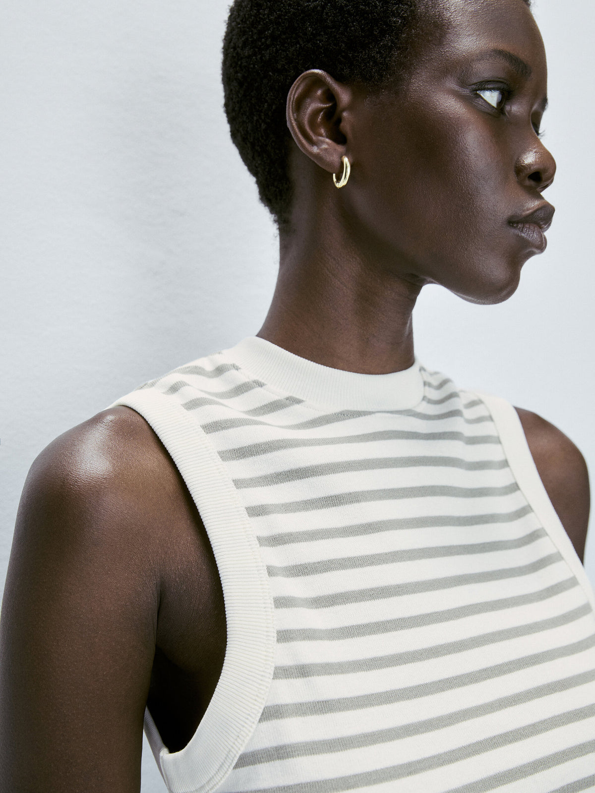 Camiseta rayas contraste sin mangas - GRIS