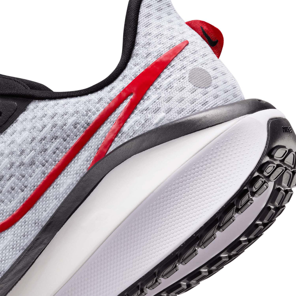 Nike Vomero 17 White/Black/Fire Red/Platinum Tint