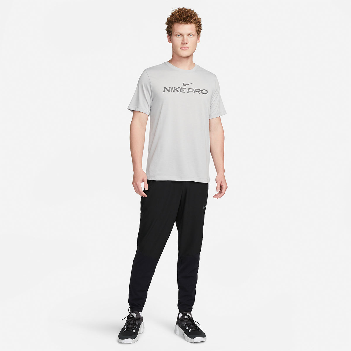 Nike Pro Fitness Maglietta Light Smoke Grey
