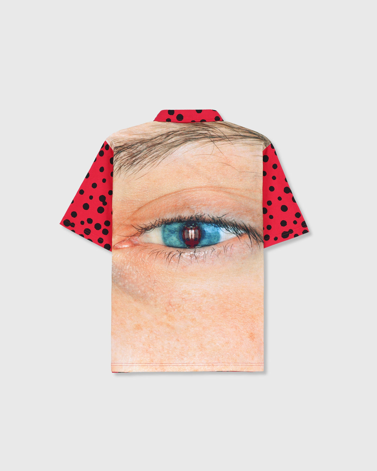 BUG EYE BUTTON UP