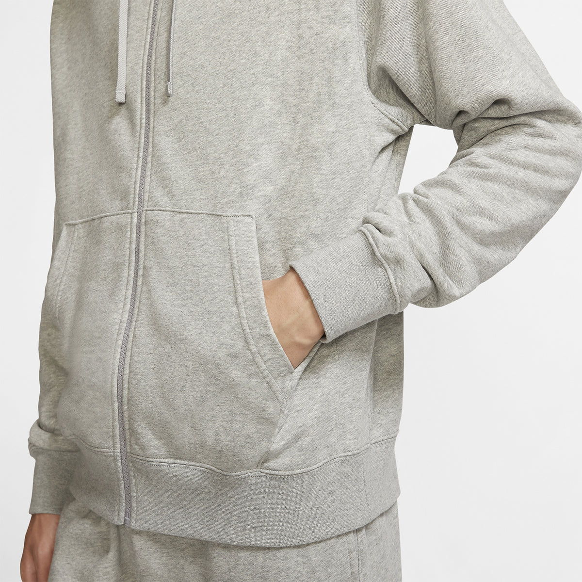Nike Club Felpa Dark Grey Heather/Matte Silver/White