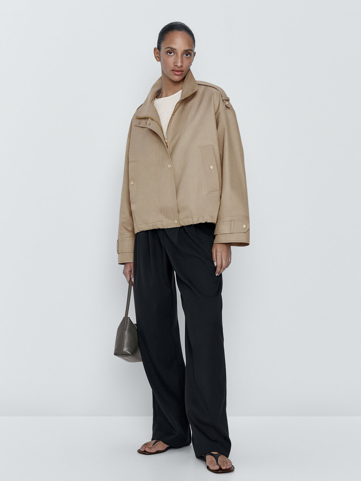 Parka corta botones dorados - BEIGE