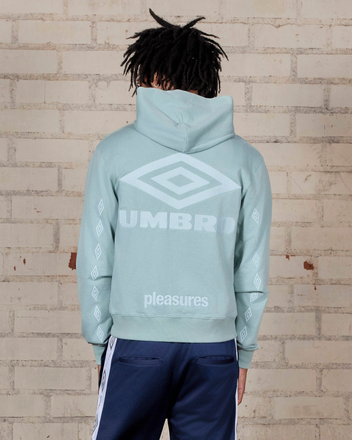 DIAMONDS ZIP FITTED HOODIE