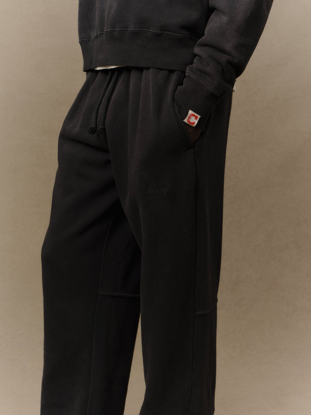 American Classic Parachute Sweatpants (Vintage Black)