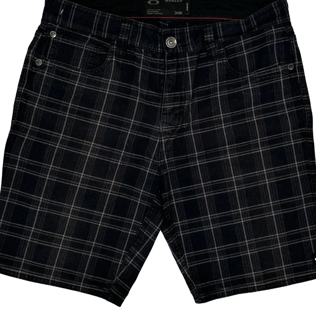 Oakley Checked Shorts - 32W 11L Black Cotton